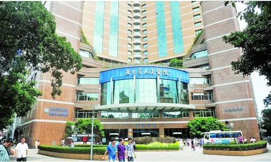 廣（guǎng）東省級醫（yī）院引進共享陪護床 病房變得（dé）更加溫馨