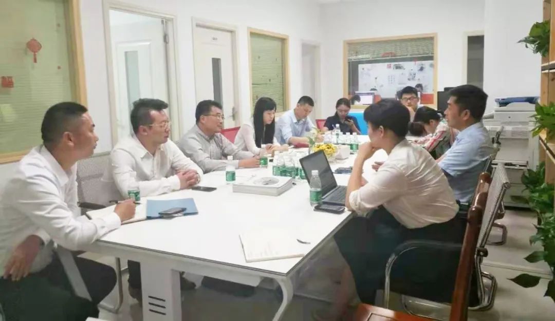 91视频官网国产陪護床加快了供（gòng）入醫院的步（bù）伐！