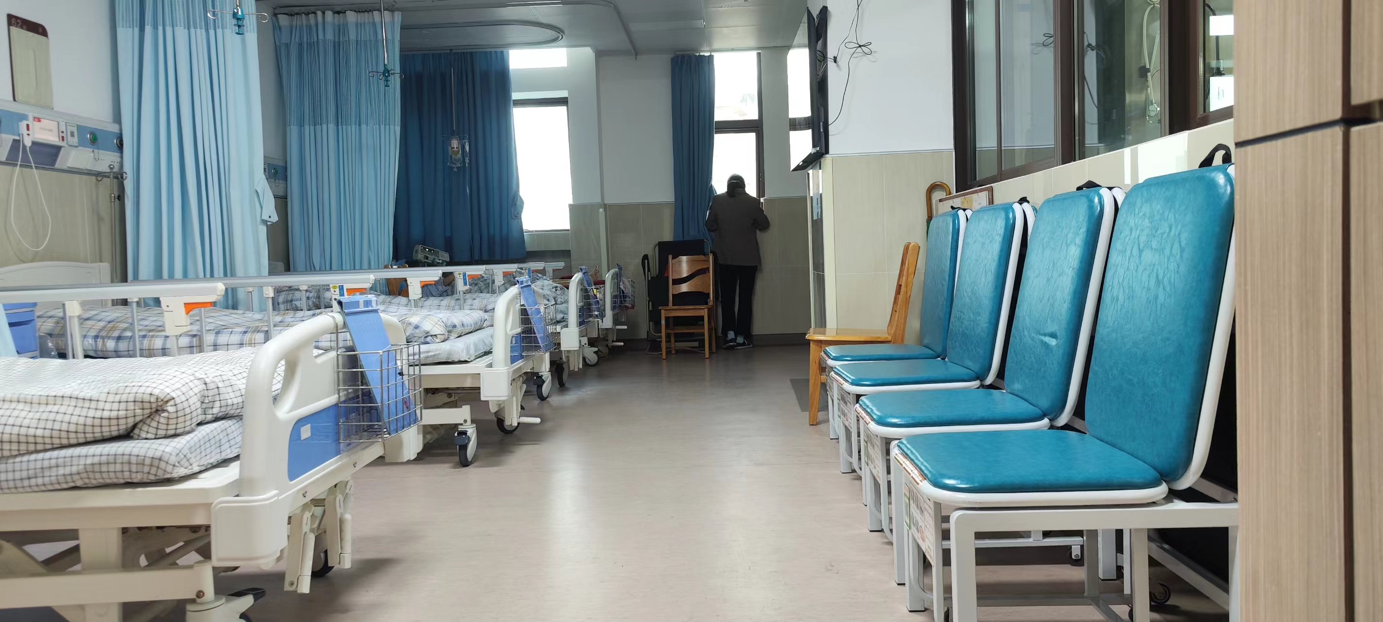 醫院引進共享陪護椅，醫院服務更加人性化，患者陪護更輕鬆！