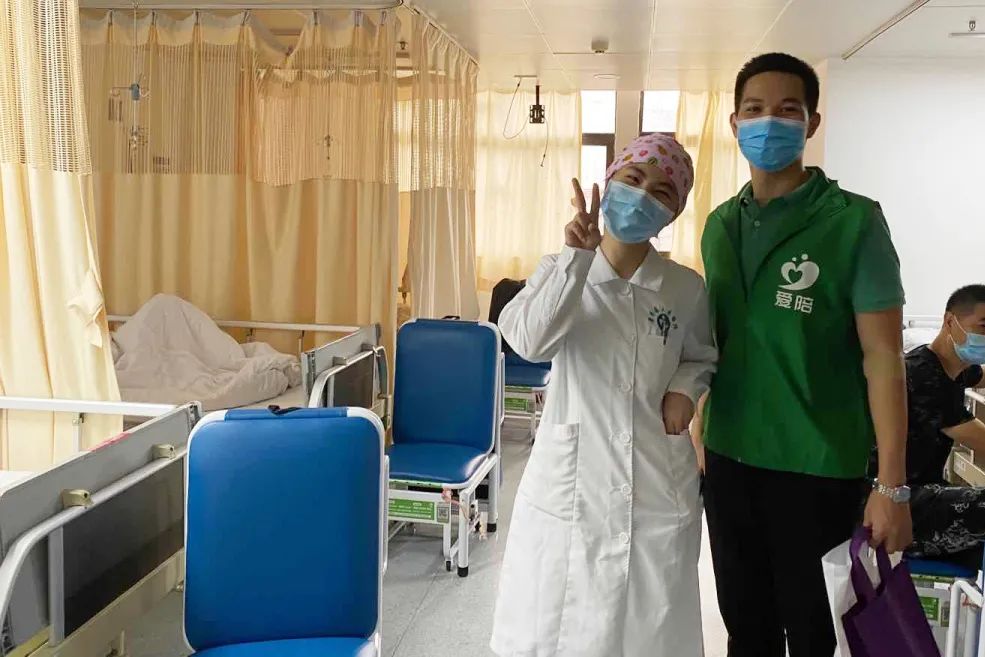 愛陪（péi）共享陪護床（chuáng）：以卓越品質，成為醫（yī）院、患者與家（jiā）屬的信賴之選！