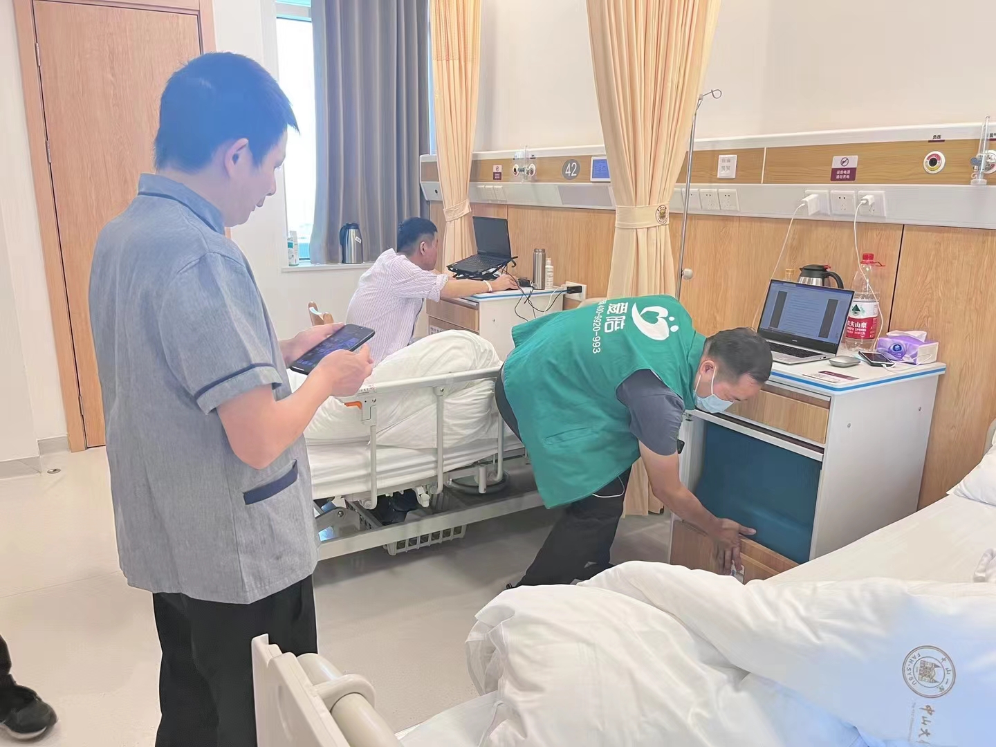 廣州愛陪：共享陪護床技（jì）術實力、標書經驗與全周期服務三重保障